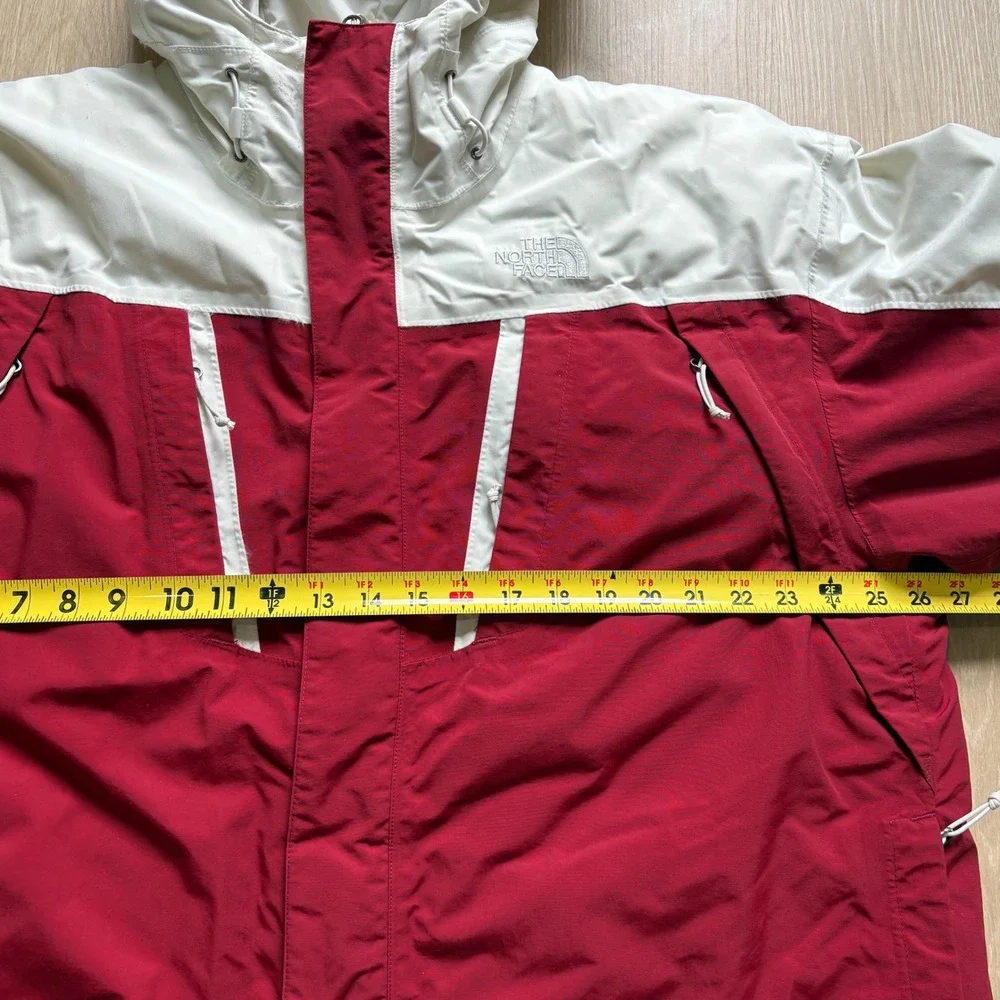The North Face HyVent Ski Jacket Mens XL Red White Hooded Insulated Winter Coat